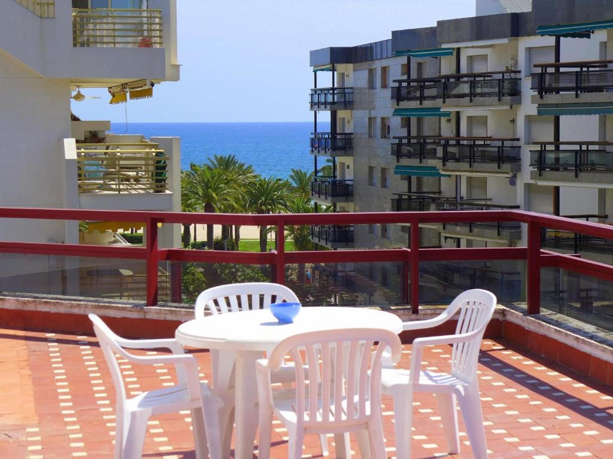 Rentalmar Atlantida Apartamentos Salou Esterno foto