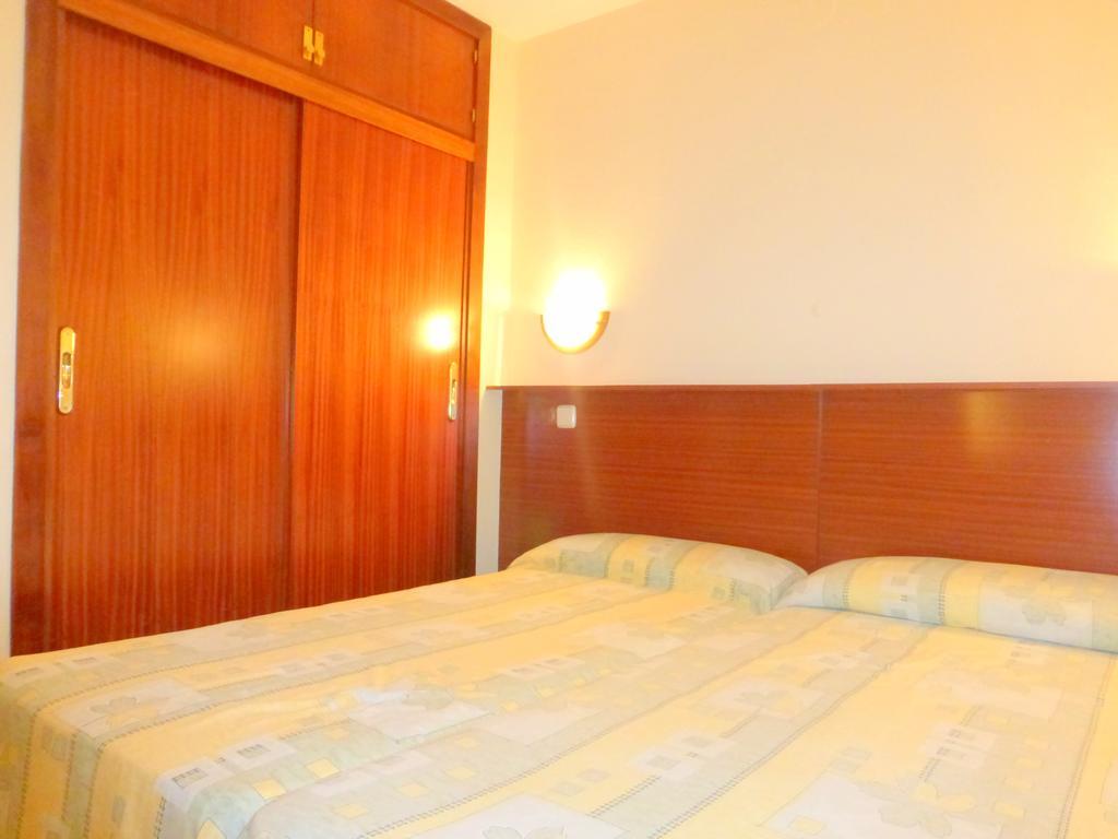 Rentalmar Atlantida Apartamentos Salou Esterno foto